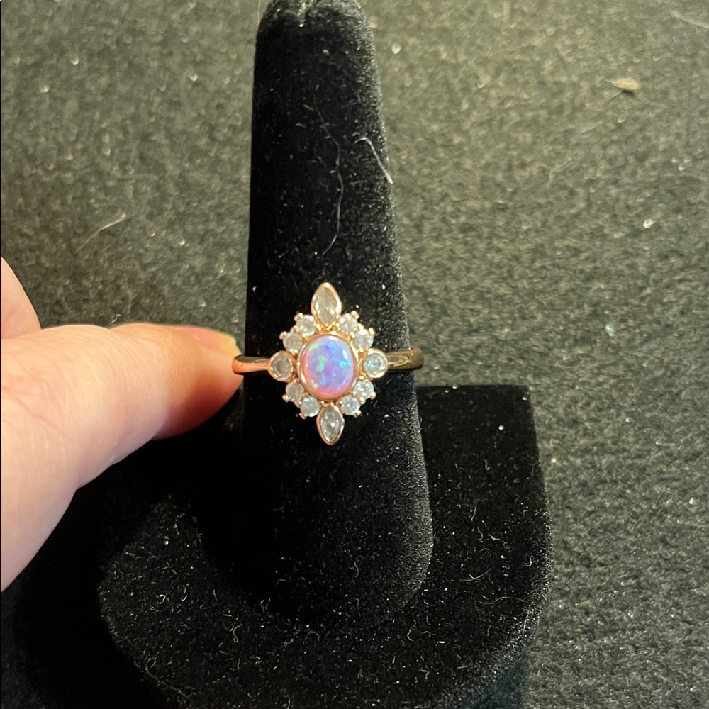 Elegant Opal and Diamond Gold Tone Ring - Picture 2 of 4